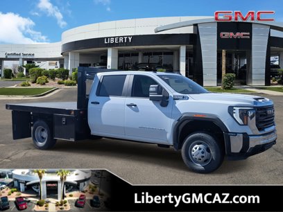New 2024 GMC Sierra 3500 Pro w/ Convenience Package