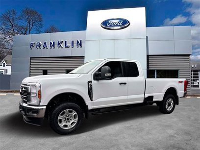 New 2025 Ford F250 XLT w/ FX4 Off-Road Package