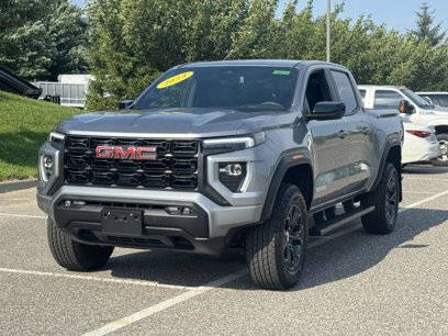 Used 2024 GMC Canyon Elevation w/ Elevation Premium Package