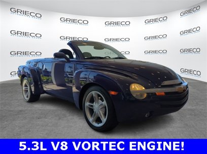 Used 2004 Chevrolet SSR w/ Preferred Equipment Group