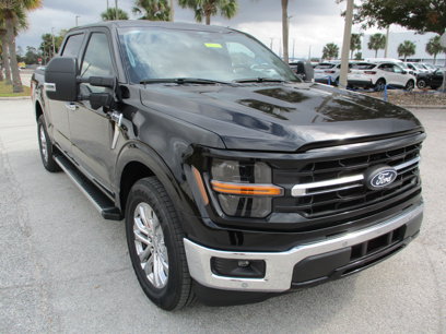 New 2025 Ford F150 XLT w/ Equipment Group 302A MID