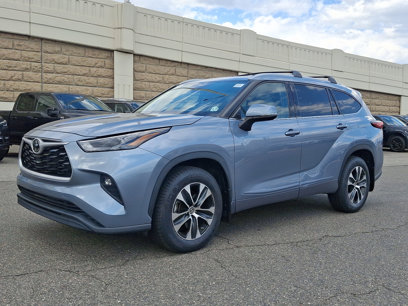 Used 2022 Toyota Highlander XLE