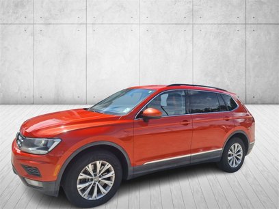 Used 2018 Volkswagen Tiguan SE w/ Front Fog Lights Package