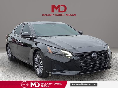 Used 2024 Nissan Altima 2.5 SV w/ SV Premium Package