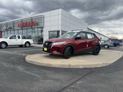 New 2024 Nissan Kicks SV w/ Interior Electronics Package