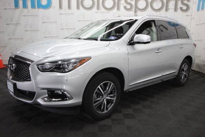Used 2019 INFINITI QX60 Luxe w/ Essential Package