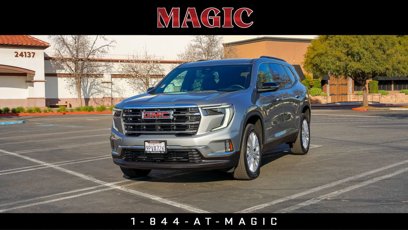 Used 2024 GMC Acadia Elevation w/ Luxury Package