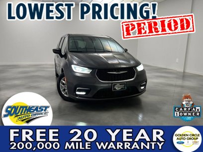 Used 2023 Chrysler Pacifica Touring-L