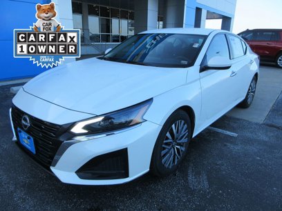 Used 2023 Nissan Altima 2.5 SV