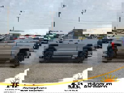 New 2025 GMC Sierra 1500 Pro w/ Graphite Edition