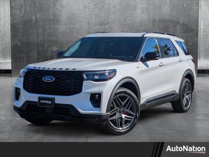 New 2025 Ford Explorer ST-Line w/ Premium Package