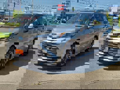 Used 2021 Toyota Sienna LE