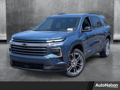 New 2025 Chevrolet Traverse LT w/ Driver Confidence Package