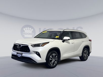 Used 2021 Toyota Highlander XLE