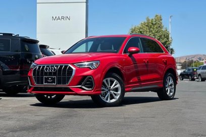 Used 2024 Audi Q3 2.0T Premium