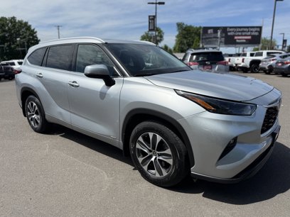 Used 2022 Toyota Highlander XLE