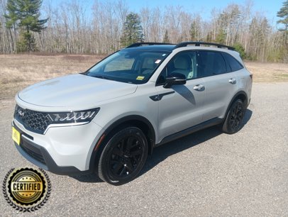 Used 2022 Kia Sorento S w/ Panoramic Sunroof Package