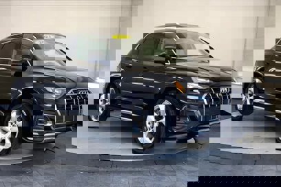 Used 2021 Audi Q5 Premium Plus w/ Premium Plus Package