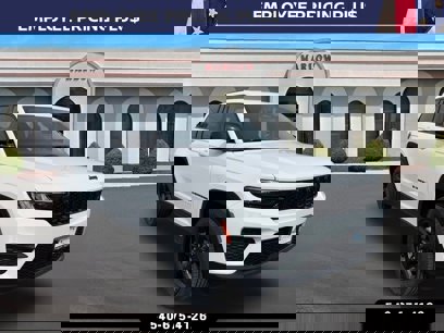 New 2024 Jeep Grand Cherokee Altitude