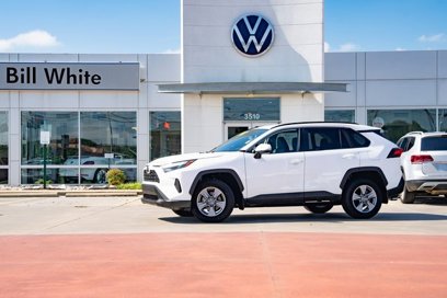 Used 2022 Toyota RAV4 XLE