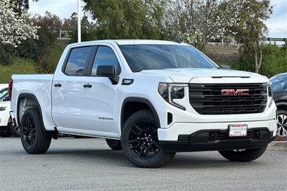 New 2025 GMC Sierra 1500 Pro w/ Graphite Edition
