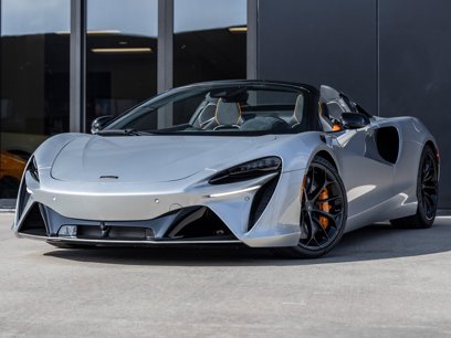 Used 2025 McLaren Artura Spider