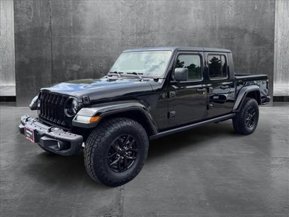 Used 2023 Jeep Gladiator Sport