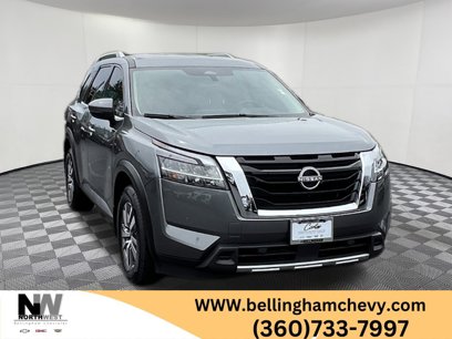 Used 2023 Nissan Pathfinder SL
