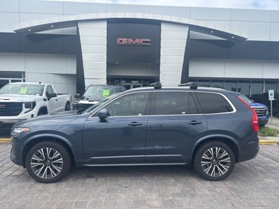 Used 2020 Volvo XC90 T6 Momentum w/ Protection Package Premier
