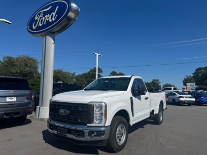 New 2025 Ford F250 XL w/ XL Chrome Package