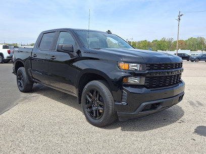 Certified 2021 Chevrolet Silverado 1500 Custom w/ LPO, Blackout Package