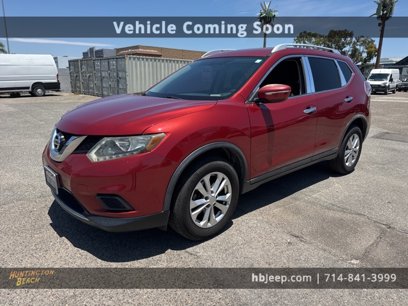 Used 2016 Nissan Rogue SV