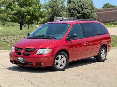 Used 2005 Dodge Grand Caravan SXT w/ Premium Group