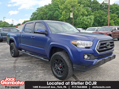 Used 2023 Toyota Tacoma SR5 w/ Technology Package