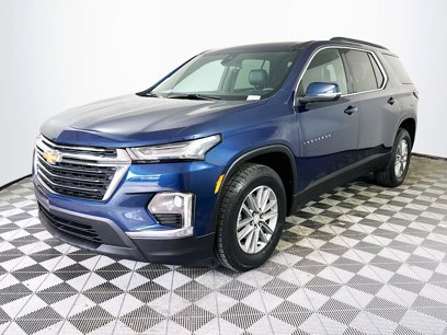 Used 2023 Chevrolet Traverse LT