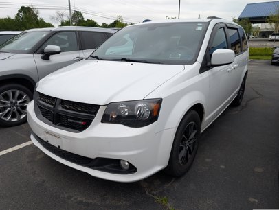 Used 2018 Dodge Grand Caravan SXT w/ Blacktop Package