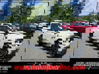 New 2025 Ford Maverick Lariat