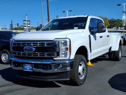 New 2025 Ford F350 XLT