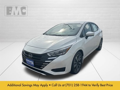 New 2025 Nissan Versa SV w/ Trunk Package