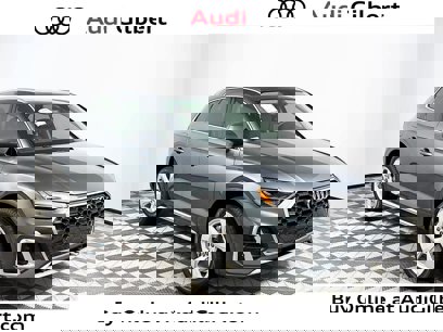 New 2025 Audi Q5 2.0T Premium Plus