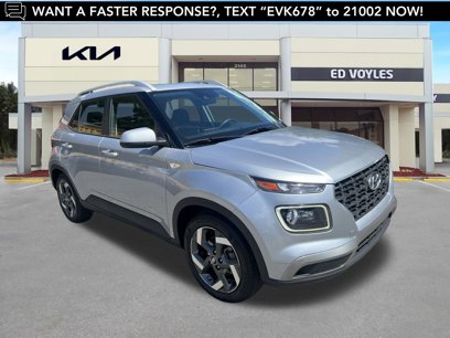Used 2021 Hyundai Venue SEL w/ Premium Package
