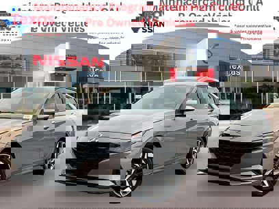 Used 2023 Hyundai Elantra SEL w/ Convenience Package