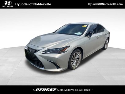Used 2020 Lexus ES 300h w/ Luxury Package