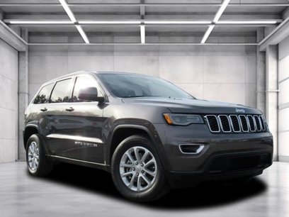 Used 2021 Jeep Grand Cherokee Laredo