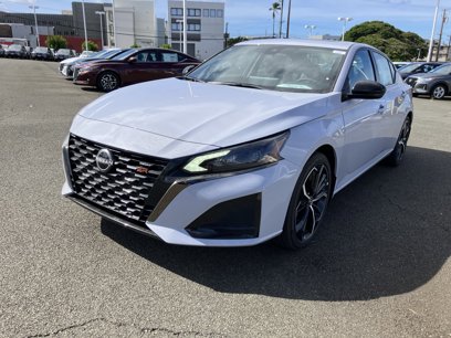 New 2025 Nissan Altima 2.5 SR w/ SR Premium Package