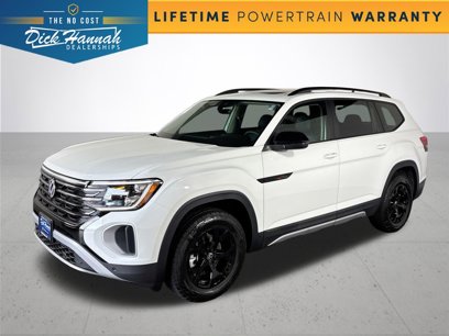 New 2025 Volkswagen Atlas Peak Edition SE