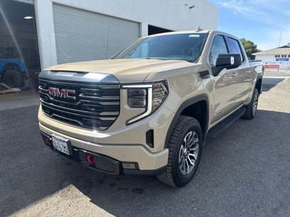 Used 2022 GMC Sierra 1500 AT4 w/ AT4 Premium Package