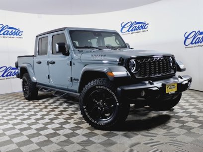 Used 2024 Jeep Gladiator Sport