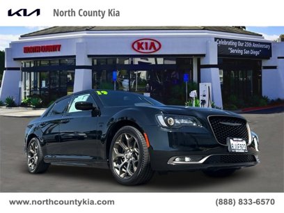 Used 2019 Chrysler 300 S