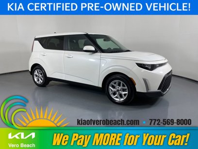Certified 2023 Kia Soul LX w/ Option Group 015